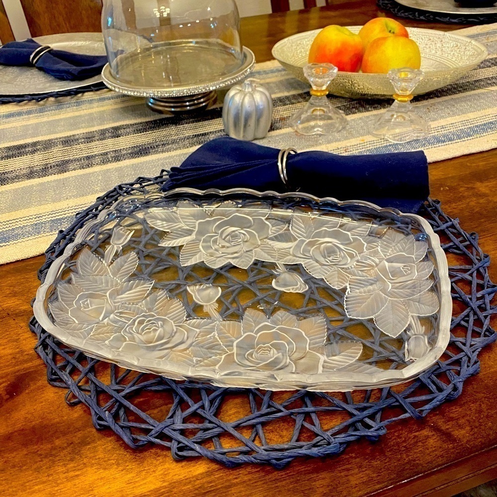 Beautiful Vintage Crystal Rose Pearls Sandwich Tray